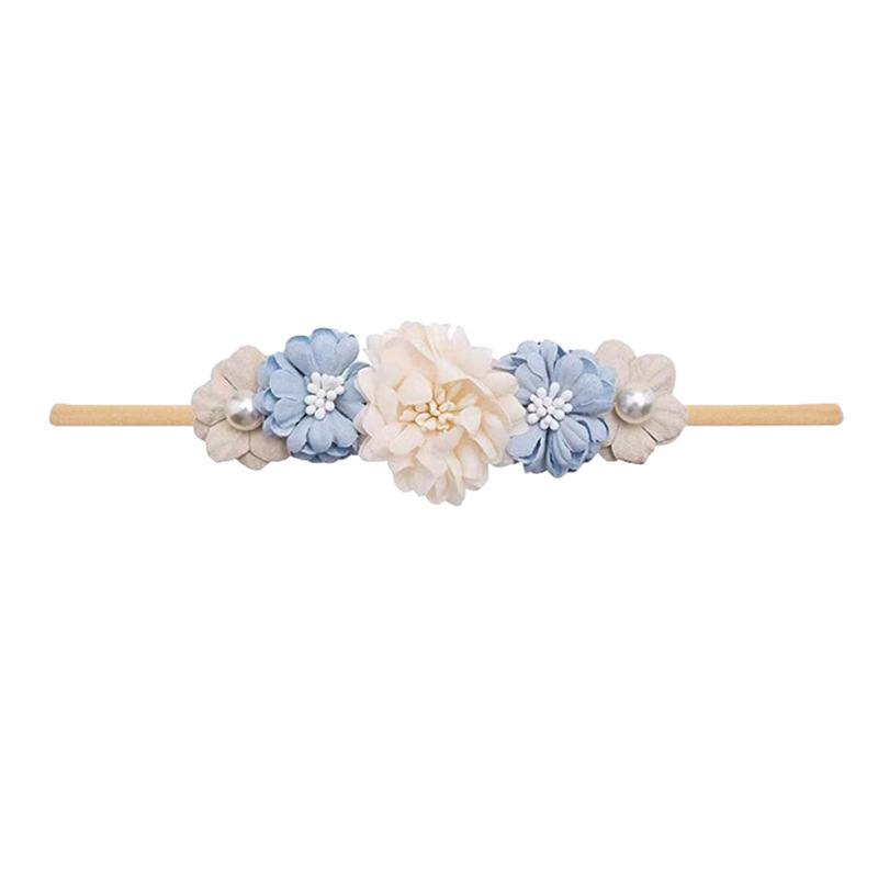 Mixed baby blue/offwhite floral baby headband with pearls 