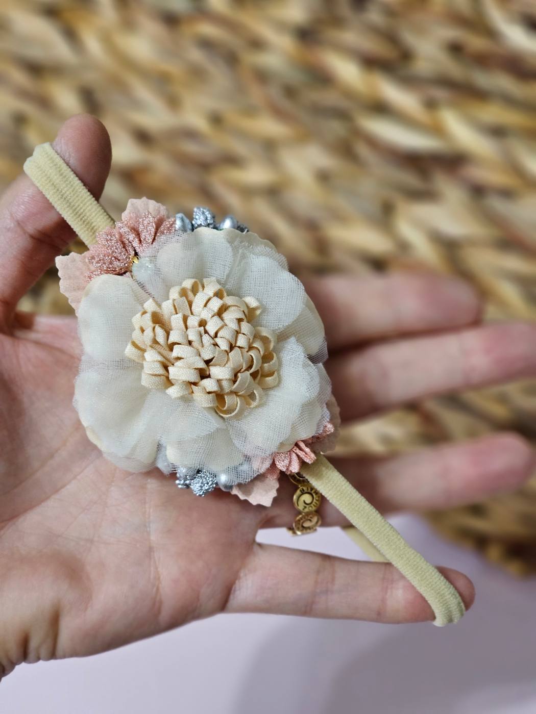Single flower pink baby headband