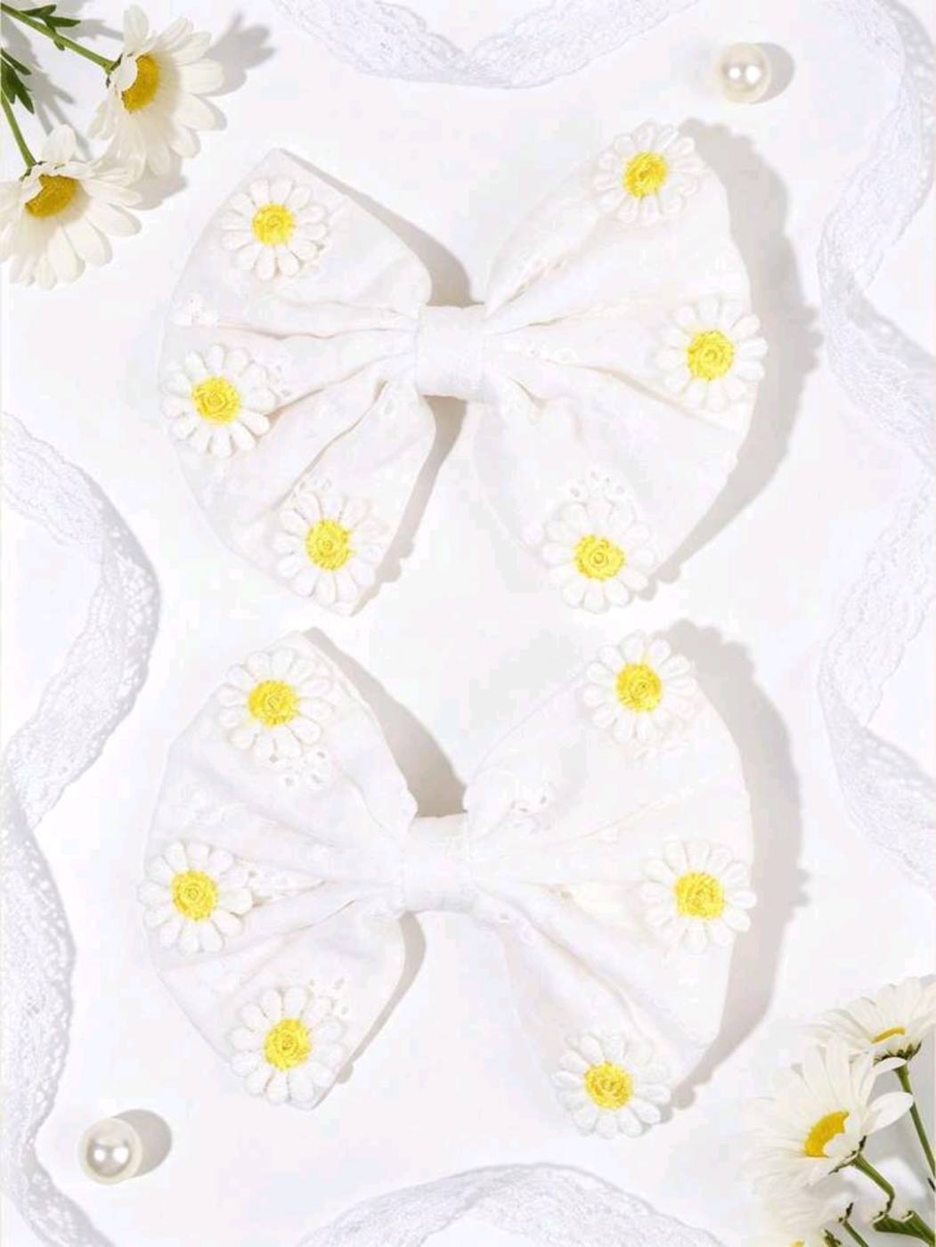 Daisy big bow hair clip