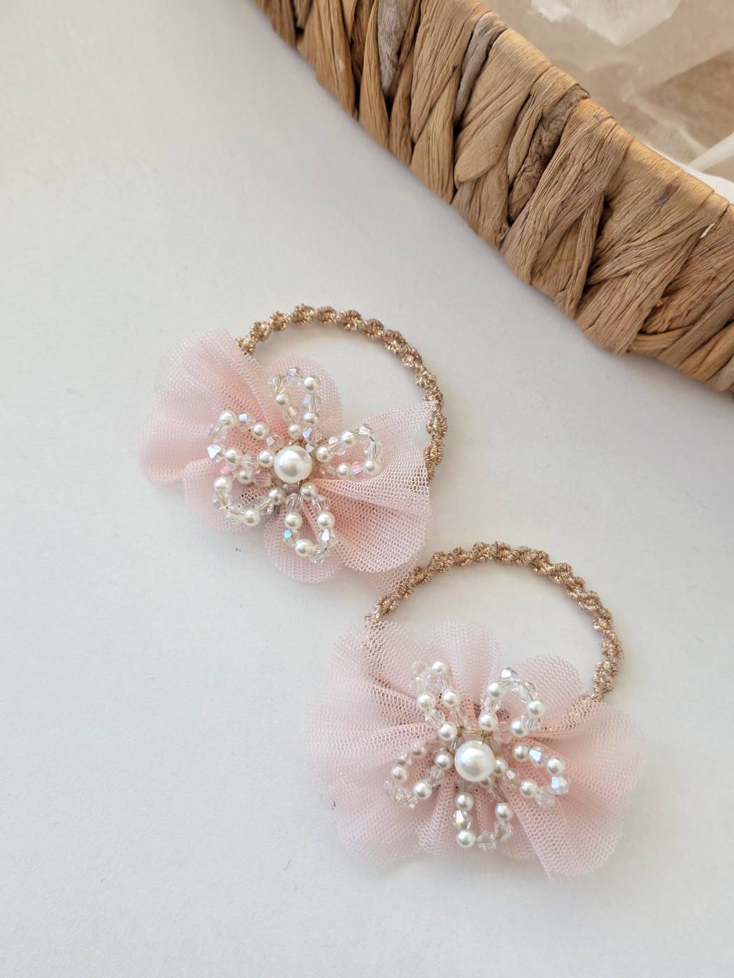 Floral hair ties with pearls 