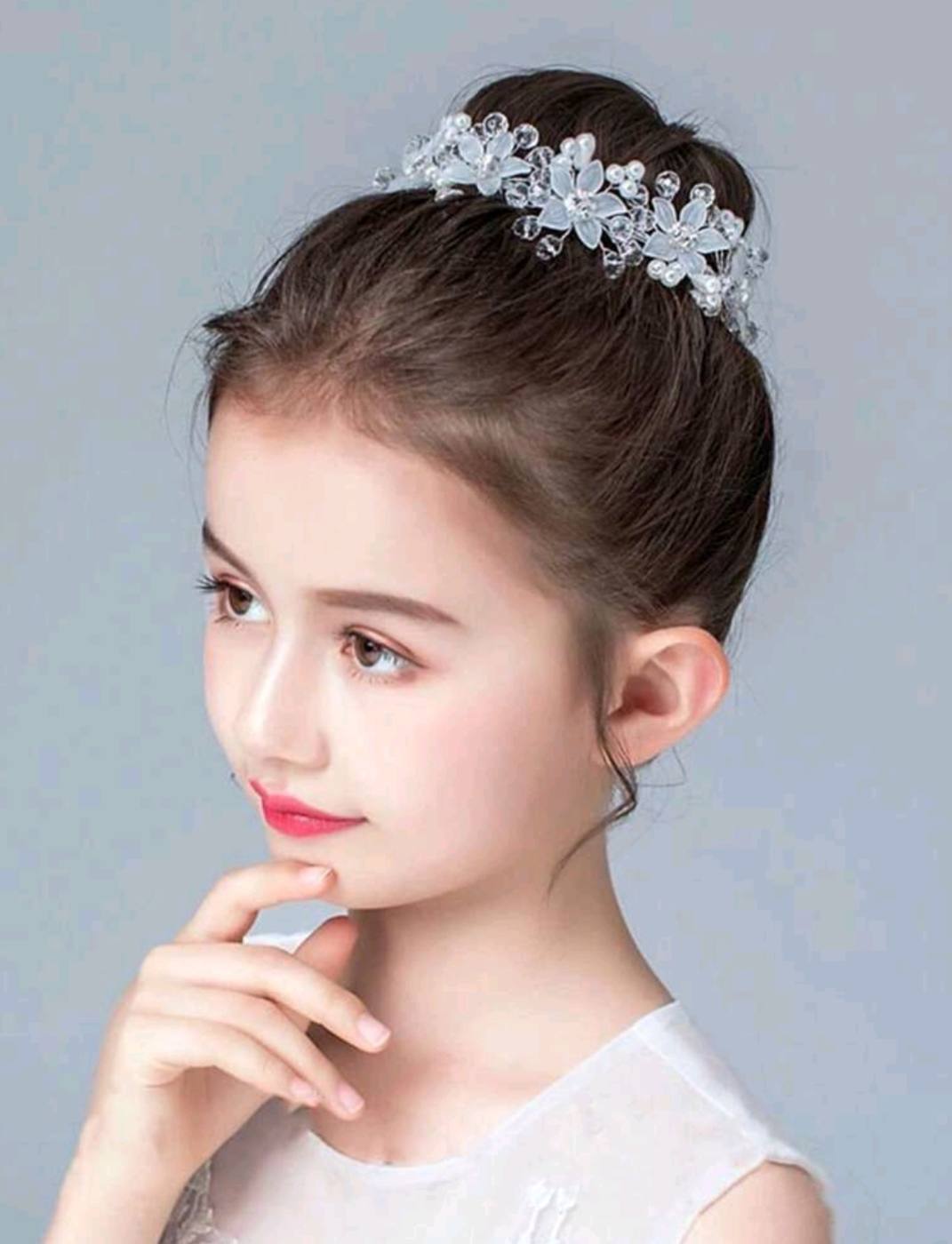 1pc White Flowers Crystal Tiara
