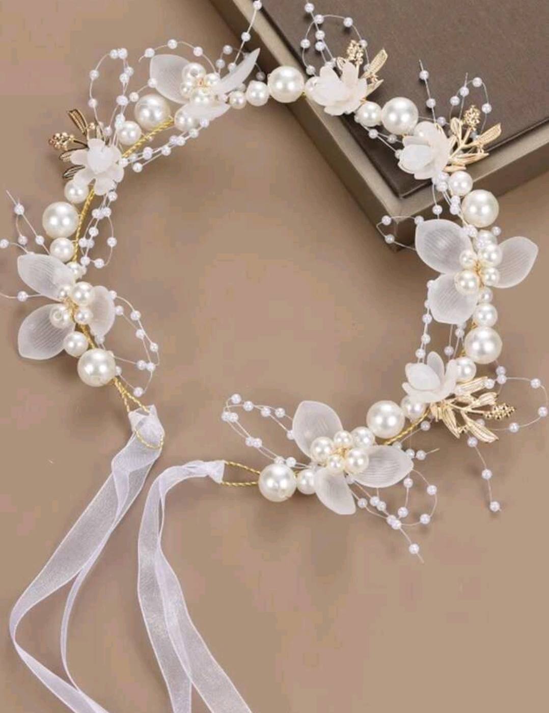 1pc Pearl Crown with Ribbons 